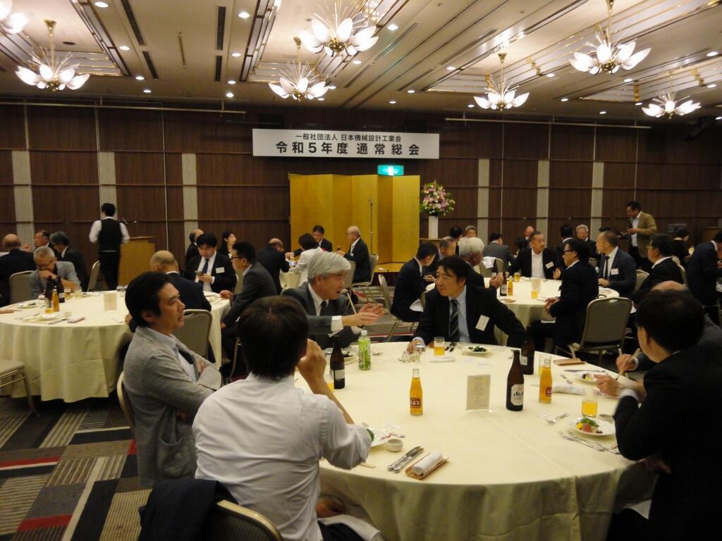 懇親会会場１.jpg